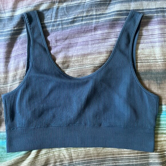 Aerie Seamless Sports Bra - Picture 3 of 4